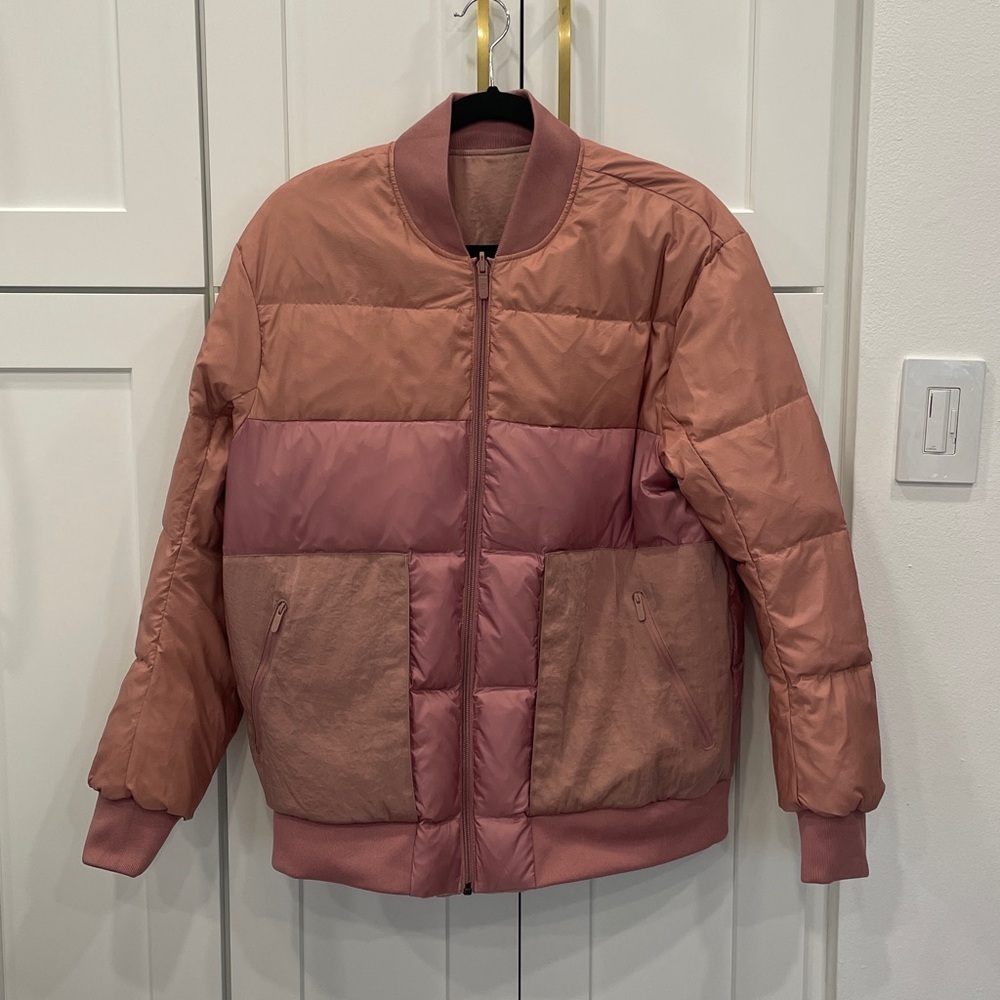 Lululemon Roam Far Reversible Water Repellent Down Filled Bomber Jacket Size 8